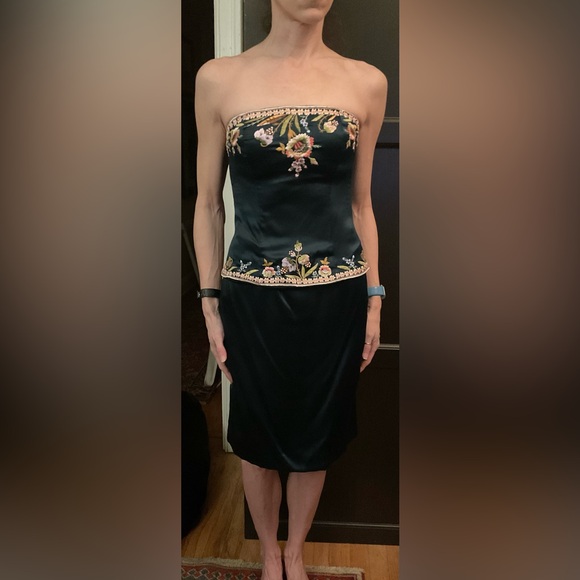 Sue Wong Dresses & Skirts - Sue Wong 100% 4 Silk Emerald Teal Strapless Embroidered Peplum Evening Dress